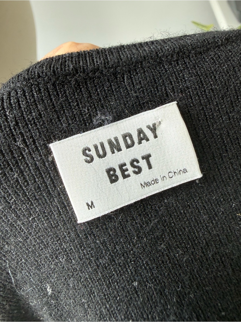 Aritzia Sunday Best Black Cropped Button Cardigan - Picture 4 of 5